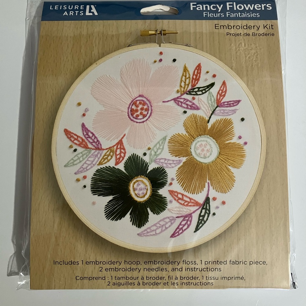 Leisure Arts Fancy Flowers Embroidery Kit
